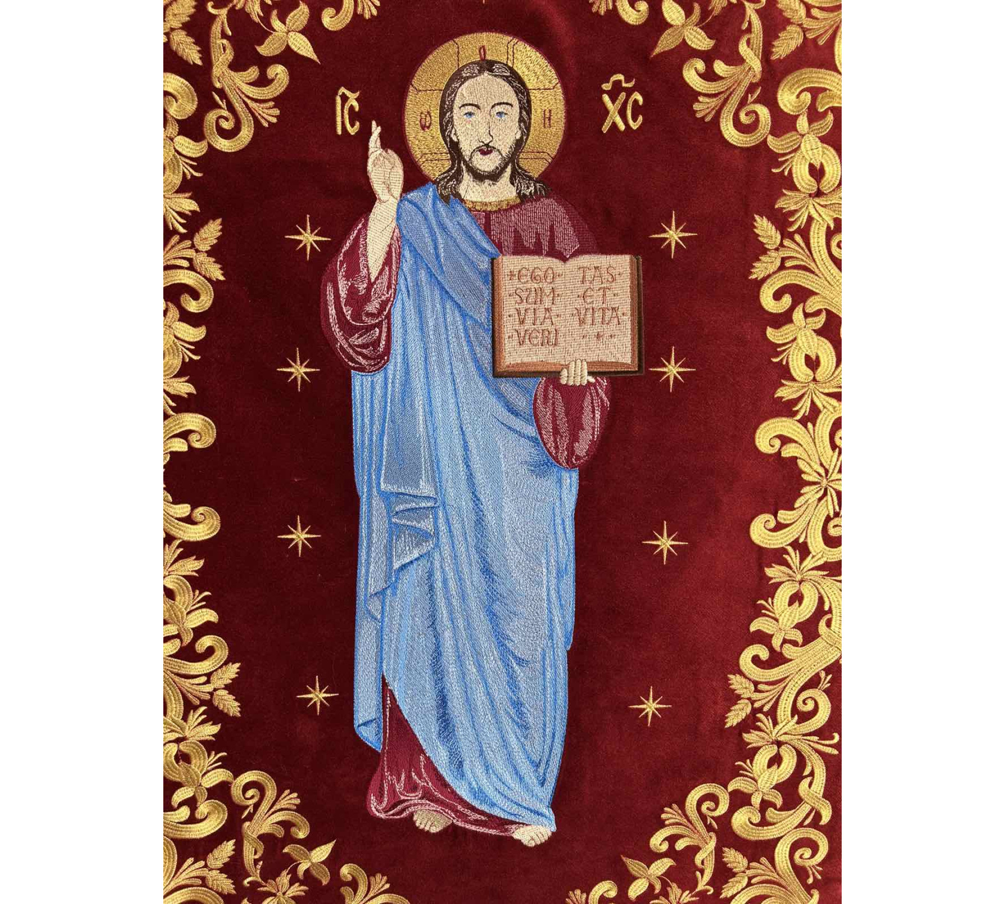 Вишиті хоругви на натуральному оксамиті - Пара вишитих хоругв для храму
